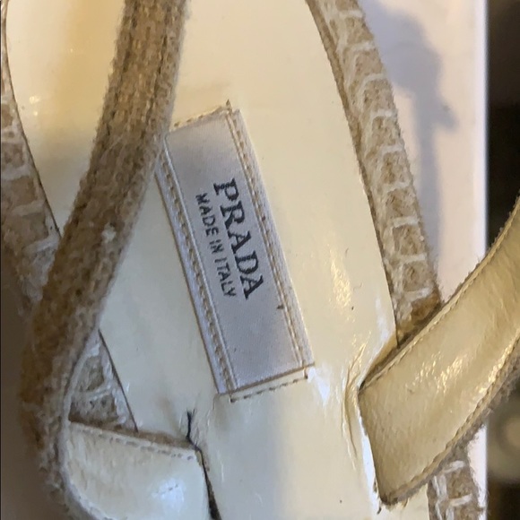 Prada shoes - Picture 3 of 9